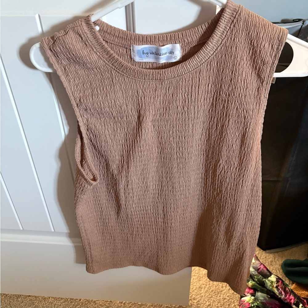 Women's Tan Sleeveless Top
